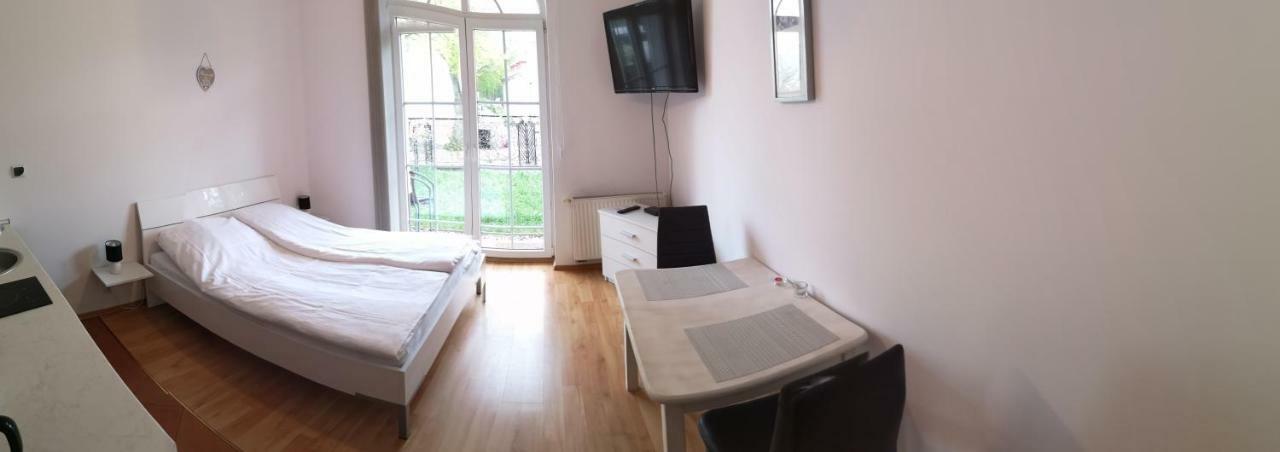 Apartament Trzy Korony 1 Świnoujście Esterno foto